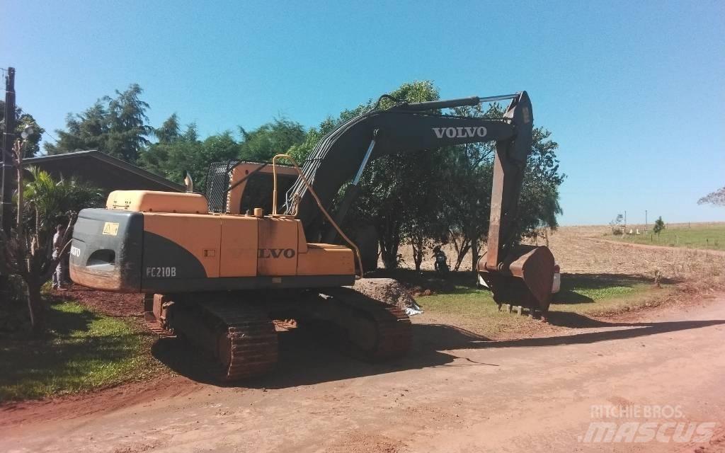 Volvo EC 210 B حفارات زحافة