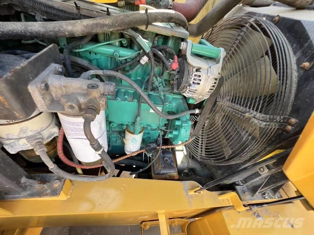 Volvo L 105 لوادر بعجل