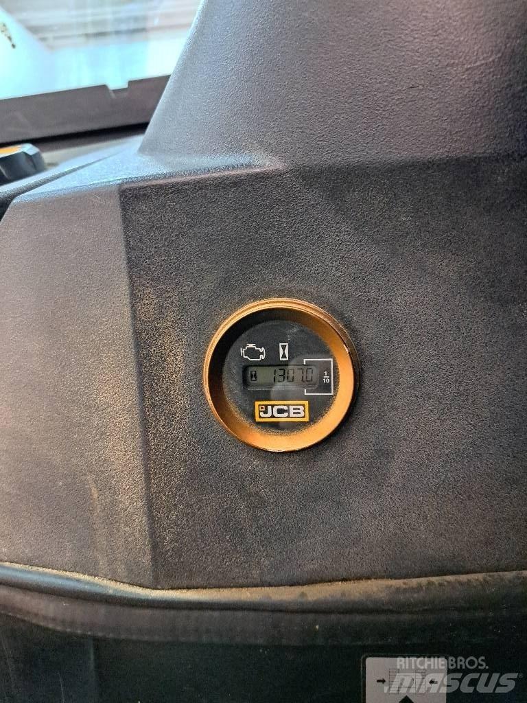 JCB 19 C-1 حفارات صغيرة أقل من 7 طن (حفارات صغيرة)