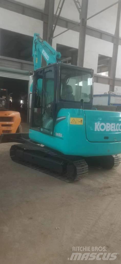 Kobelco 60-8 حفارات زحافة