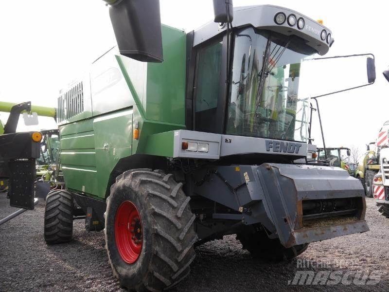 Fendt 8350 حصادات