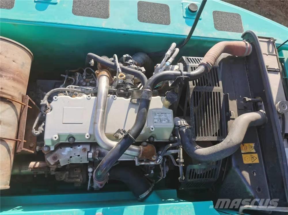 Kobelco SK200 حفارات زحافة