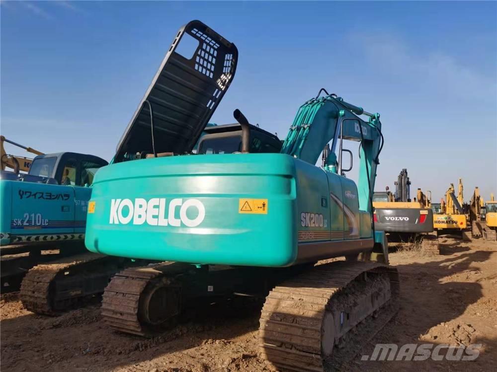 Kobelco SK200 حفارات زحافة