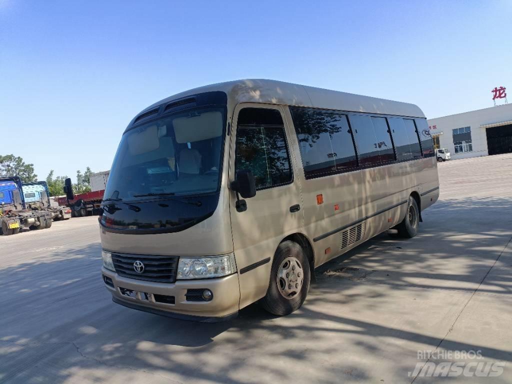 Toyota Coaster Bus حافلة صغيرة