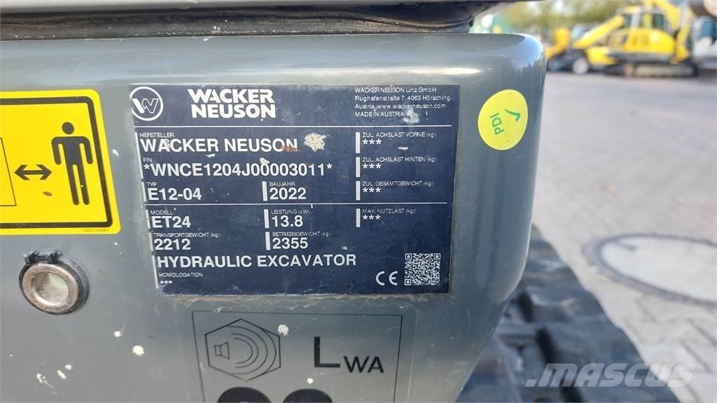 Wacker Neuson ET24 حفارات زحافة