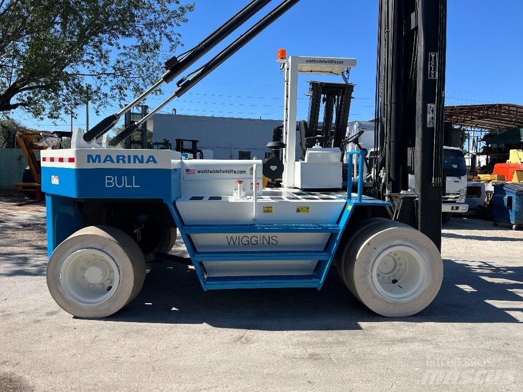 Wiggins W 220 M2 شاحنات الطرق الوعرة