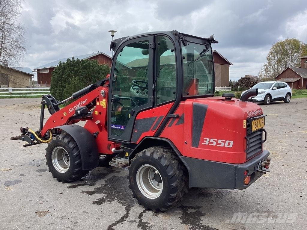 Schäffer 3550 لوادر متعددة الأغراض