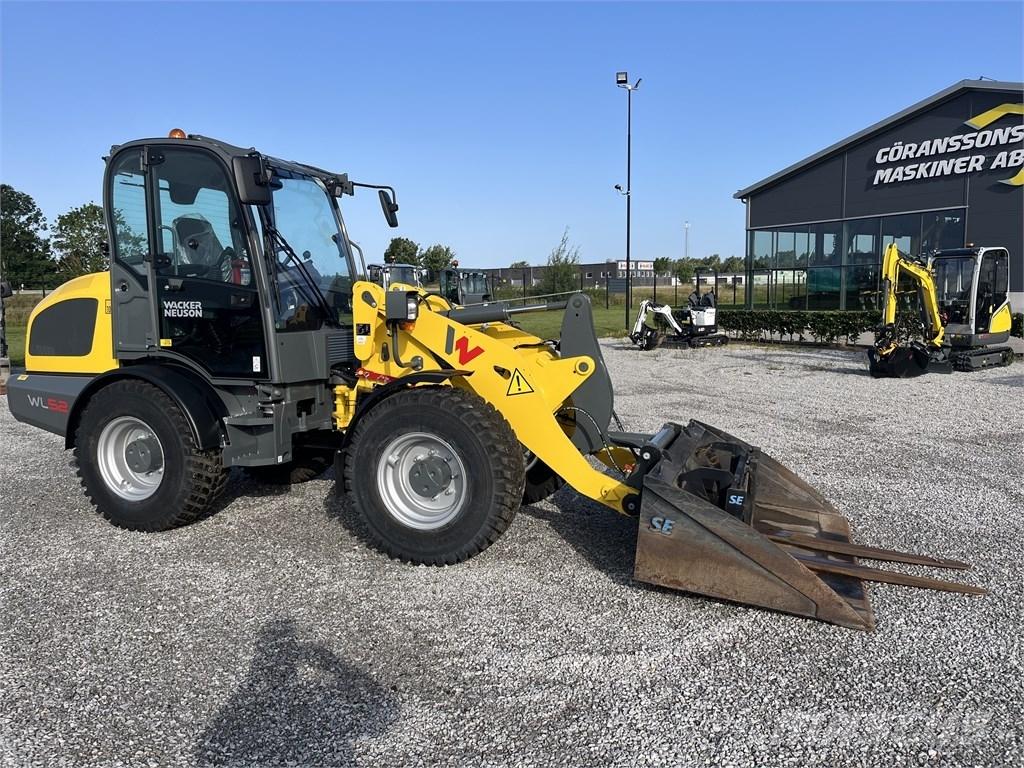 Wacker Neuson WL 52 لوادر بعجل