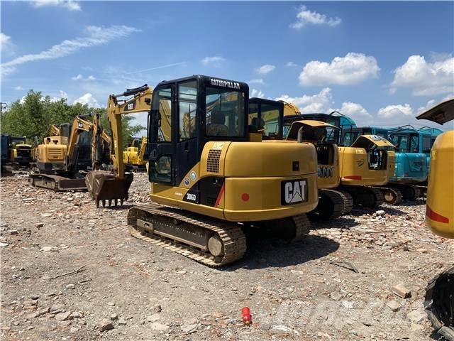 CAT 306D حفارات زحافة
