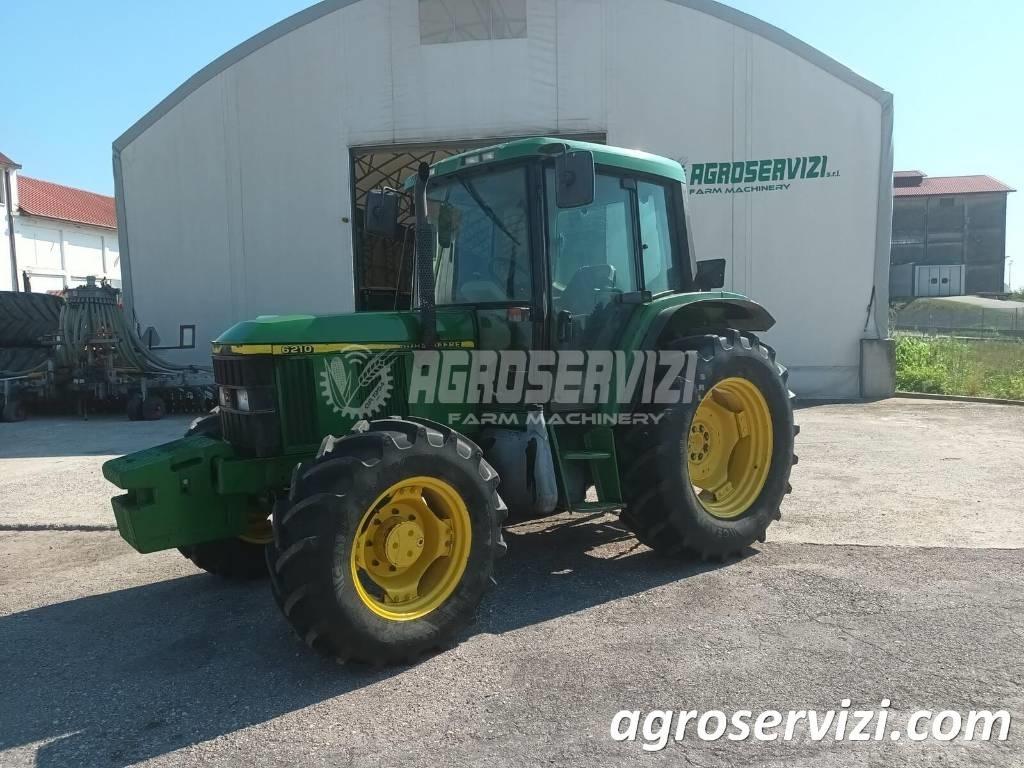 John Deere 6210 الجرارات