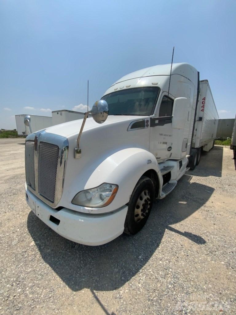 Kenworth T 680 وحدات الجر