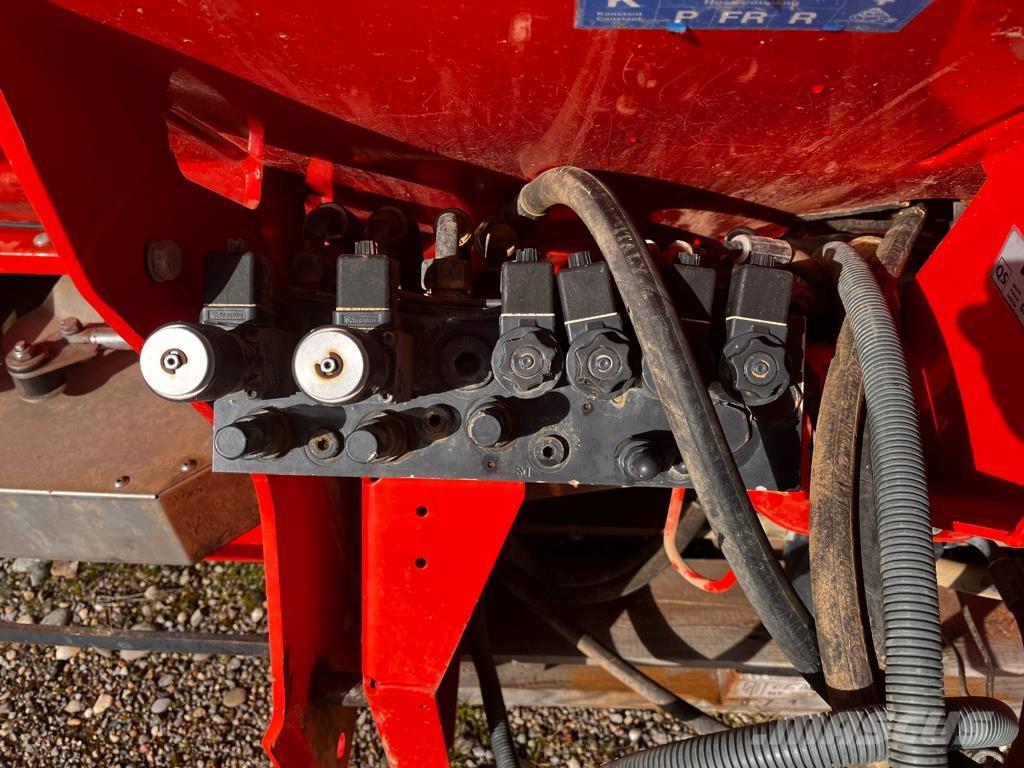 Rauch AXERA H/EMC معدات رش أسمدة