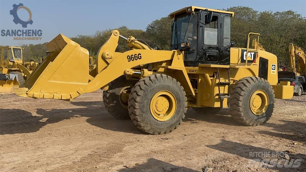 CAT 966 G لوادر بعجل