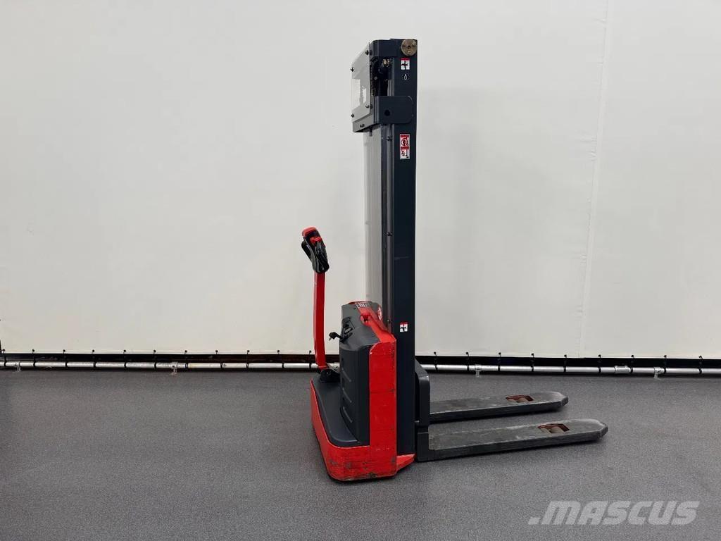 Linde ML 10 معدات التكديس الجوالة