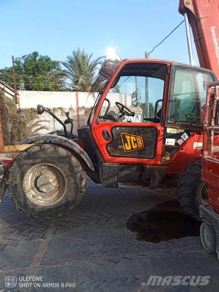 JCB 535-125 A مناولات متداخلة