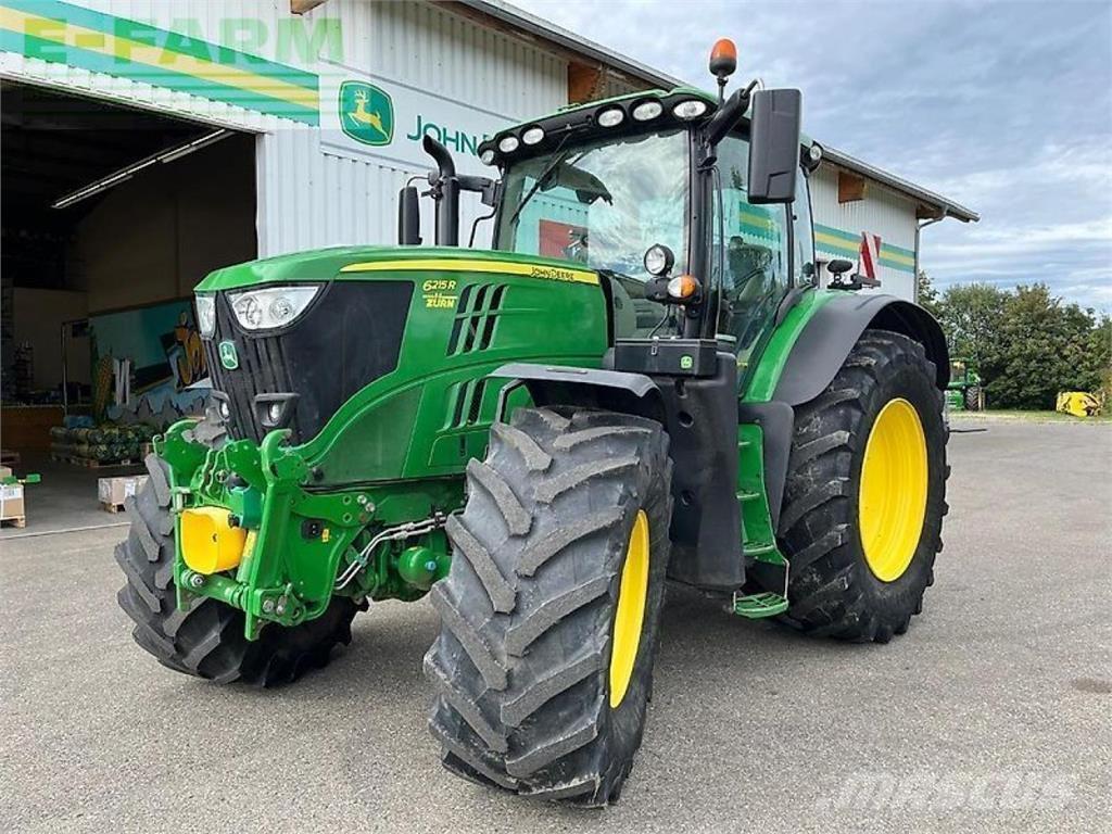 John Deere 6215r الجرارات