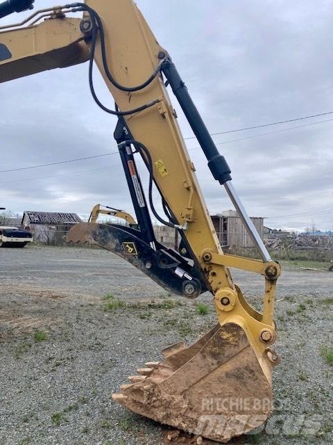 CAT 311 F حفارات زحافة