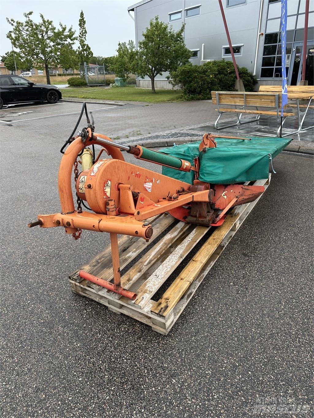 Kverneland 2,4m جزازات
