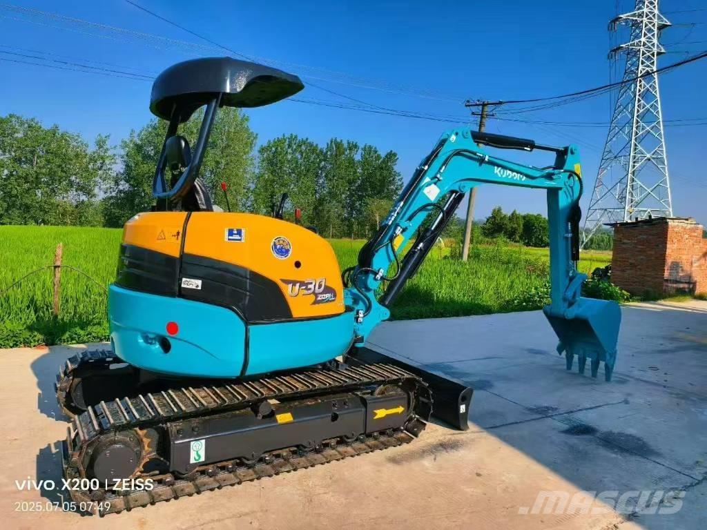 Kubota U 30 حفارات صغيرة أقل من 7 طن (حفارات صغيرة)