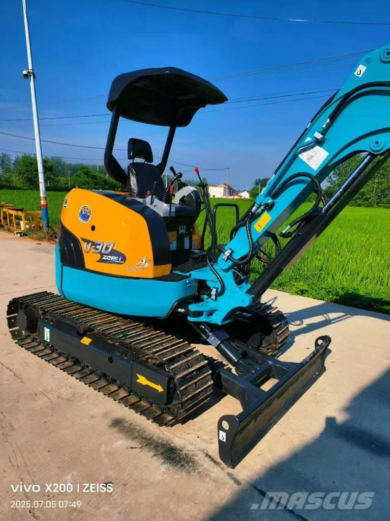 Kubota U 30 حفارات صغيرة أقل من 7 طن (حفارات صغيرة)