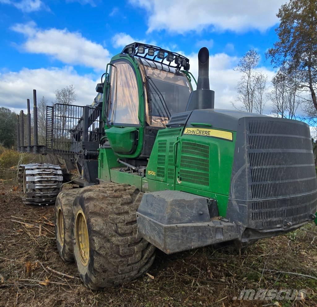 John Deere 1510G شاحنات