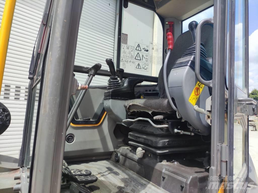 Volvo ECR 88 D حفارات وسط 7 طن - 12 طن