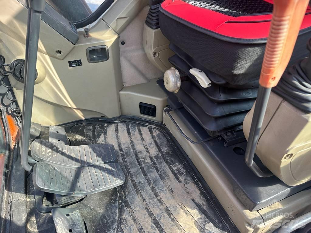 Doosan DX 300 LC حفارات زحافة