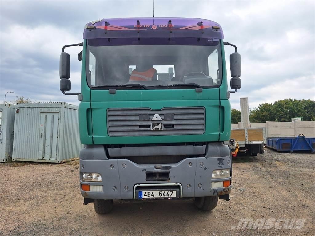 MAN TGA 18.310 4X4 شاحنات بمقصورة وهيكل