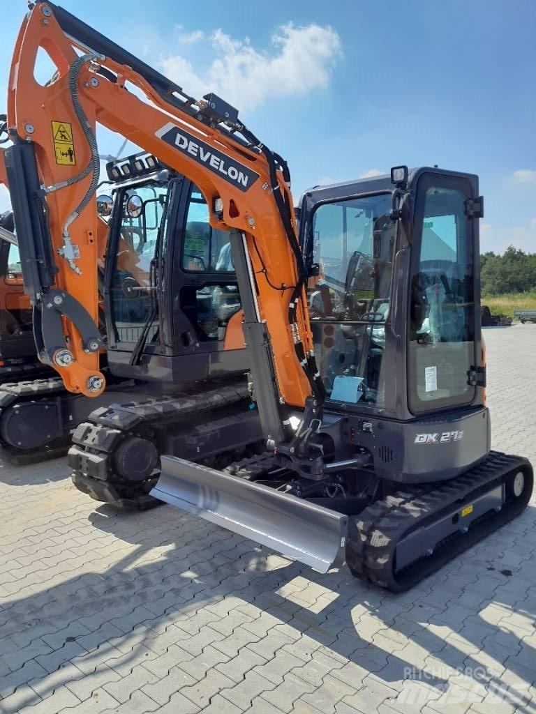 Doosan DX 27 Z-7 حفارات صغيرة أقل من 7 طن (حفارات صغيرة)