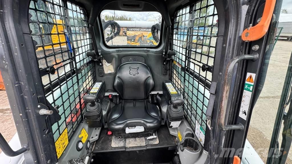 Bobcat T 770 لوادر زحافة