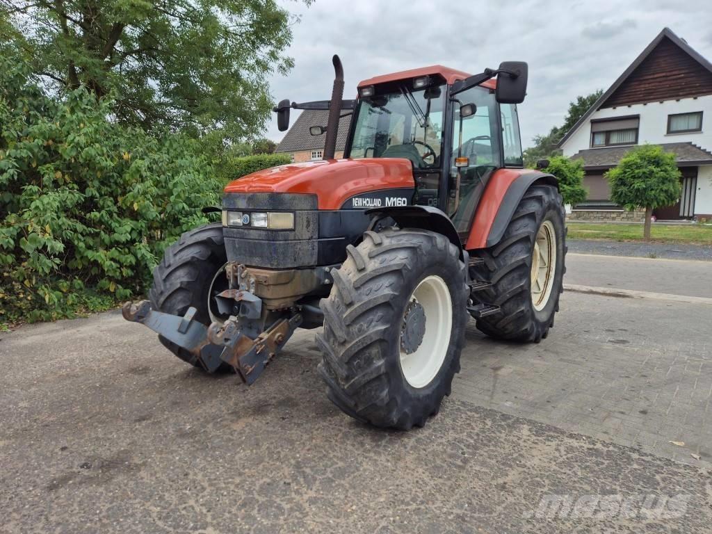 New Holland M 160 الجرارات