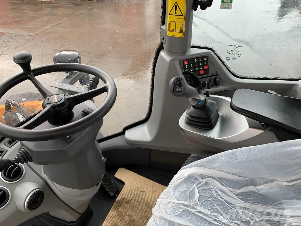 CASE 721 G+ لوادر بعجل