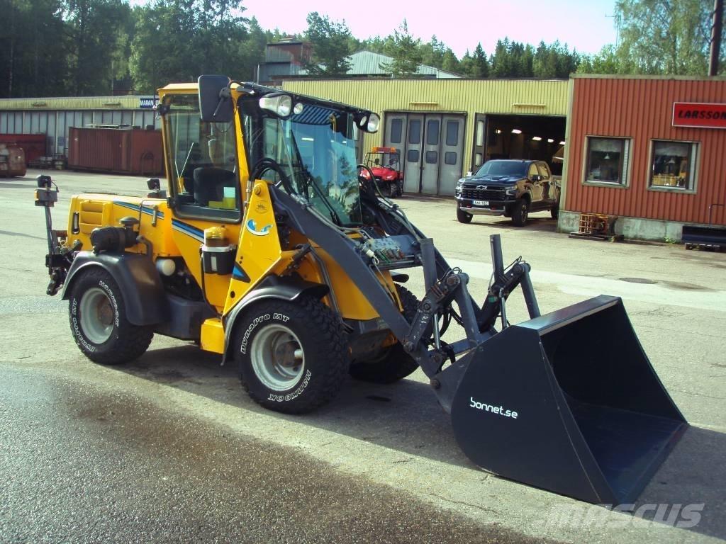 Wille 355 B لوادر بعجل