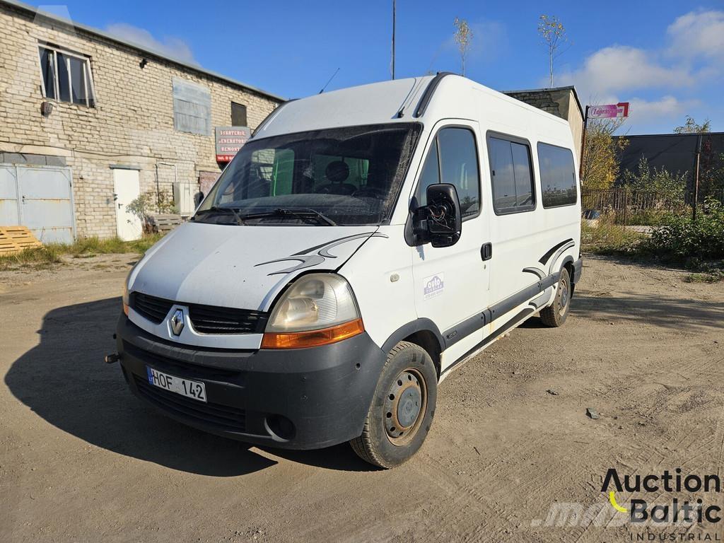 Renault Master سيارات