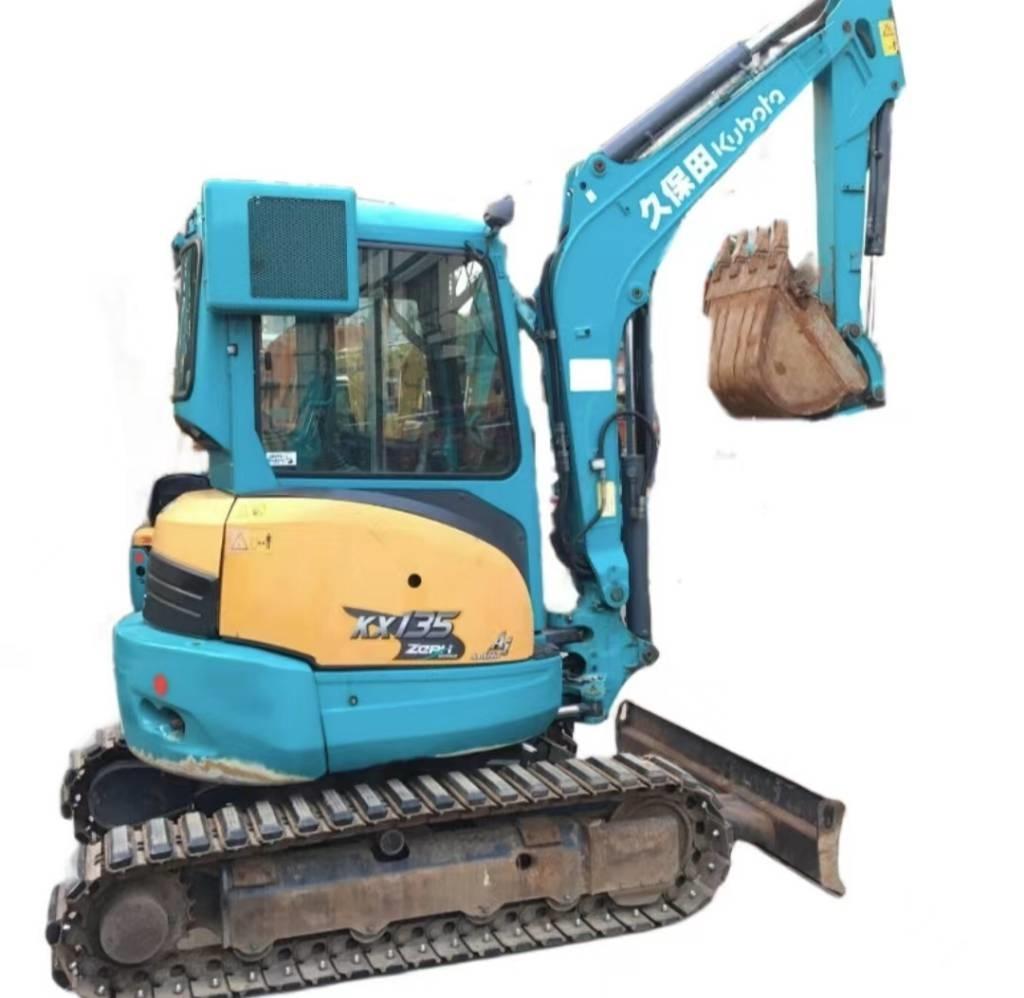 Kubota KX135 حفارات صغيرة أقل من 7 طن (حفارات صغيرة)