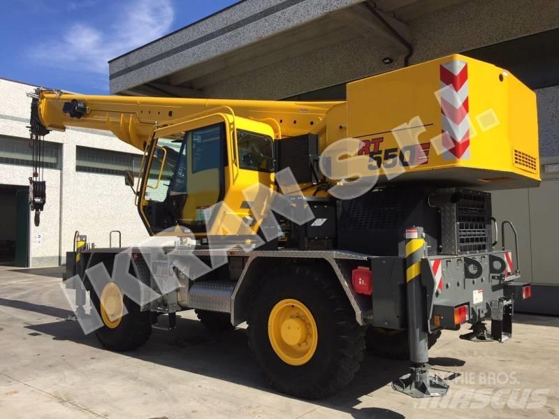 Grove RT 550 E رافعات الطرق الوعرة