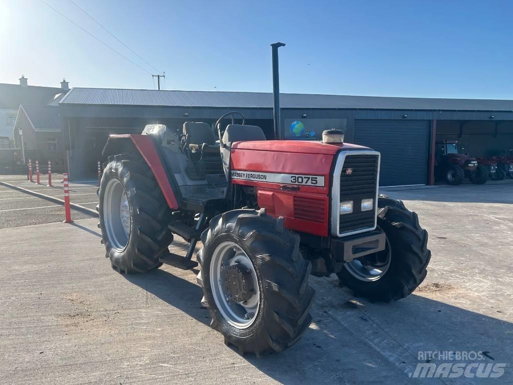 Massey Ferguson 3075 الجرارات