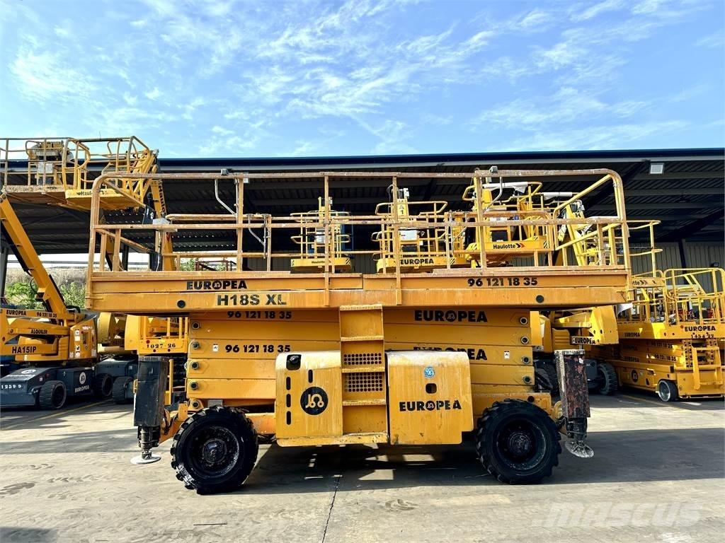 Haulotte H18SXL رافعات مقصية الشكل