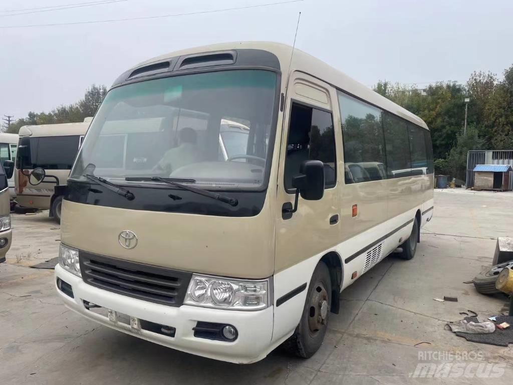 Toyota Coaster حافلة داخل المدينة