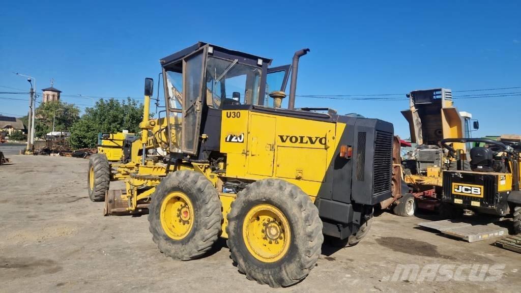 Volvo Champion 720 معدات تمهيد الطرق