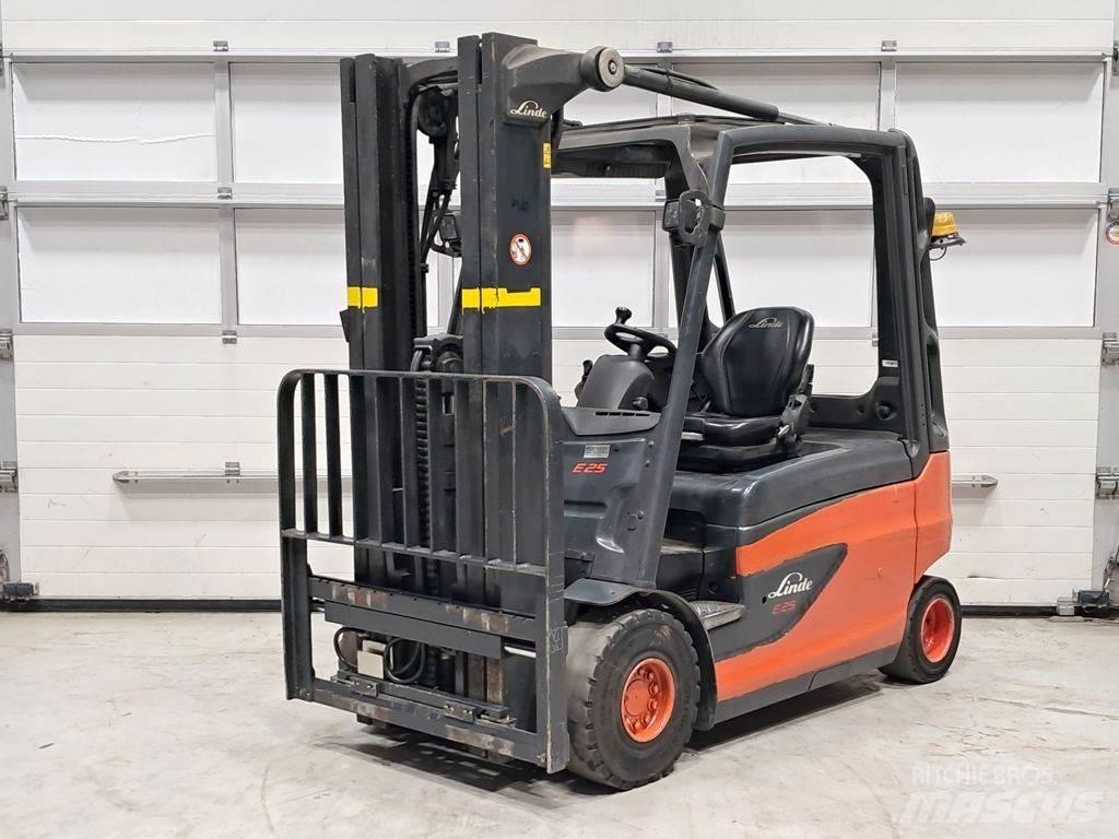 Linde E25L-01 شاحنات ذات رافعات شوكية تعمل بالكهرباء