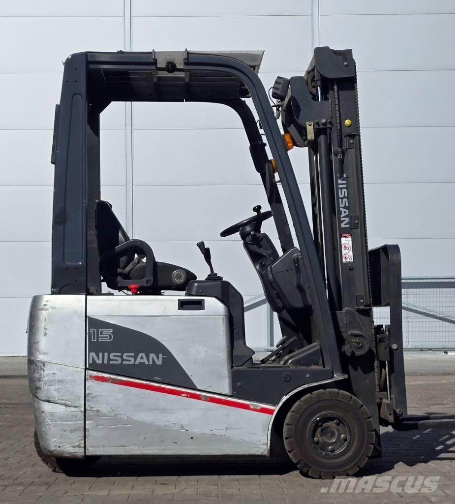 Nissan 1N1L 15Q شاحنات ذات رافعات شوكية تعمل بالكهرباء