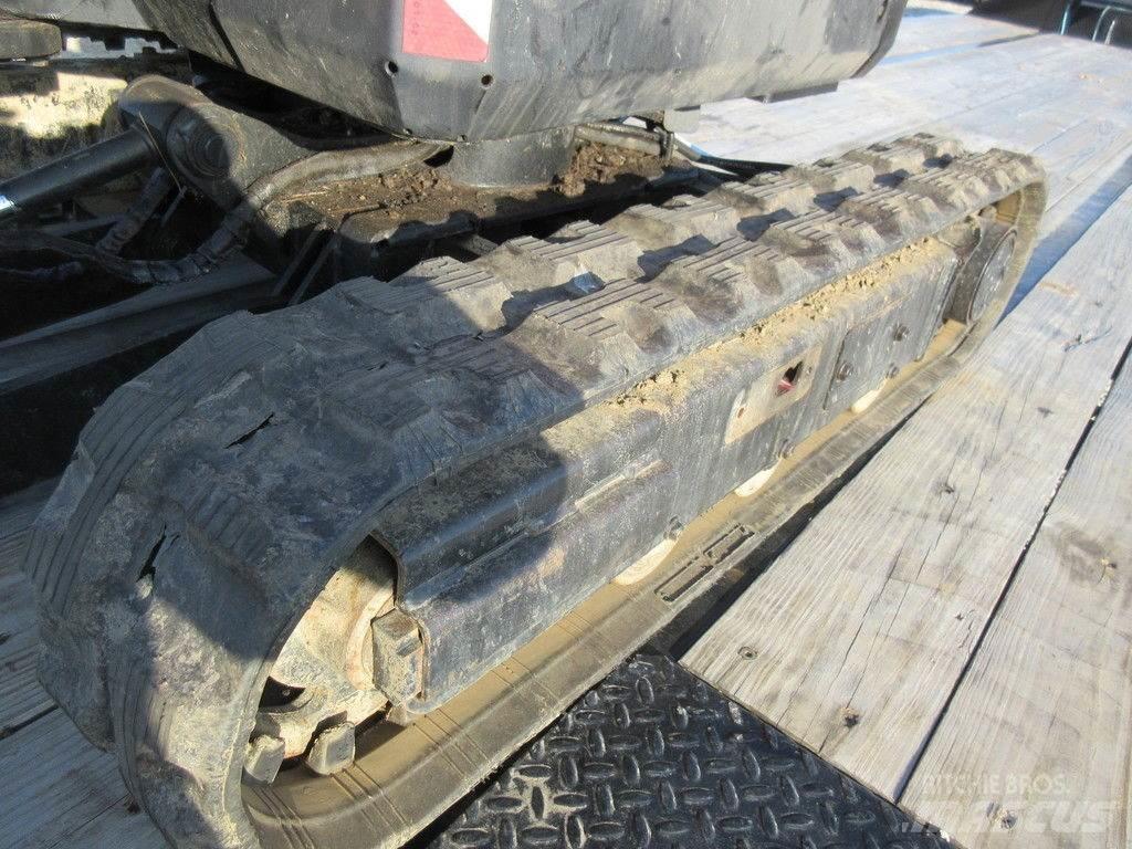  Bobcat® 418 حفارات صغيرة أقل من 7 طن (حفارات صغيرة)