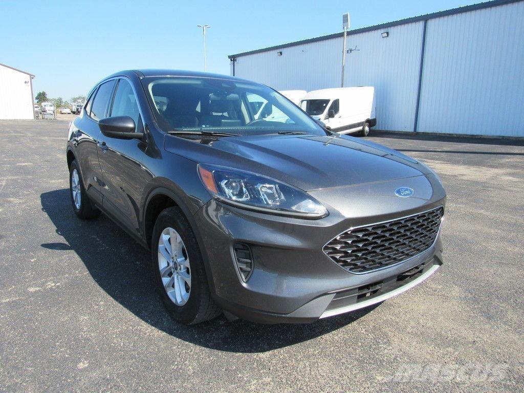 Ford Escape SE سيارات
