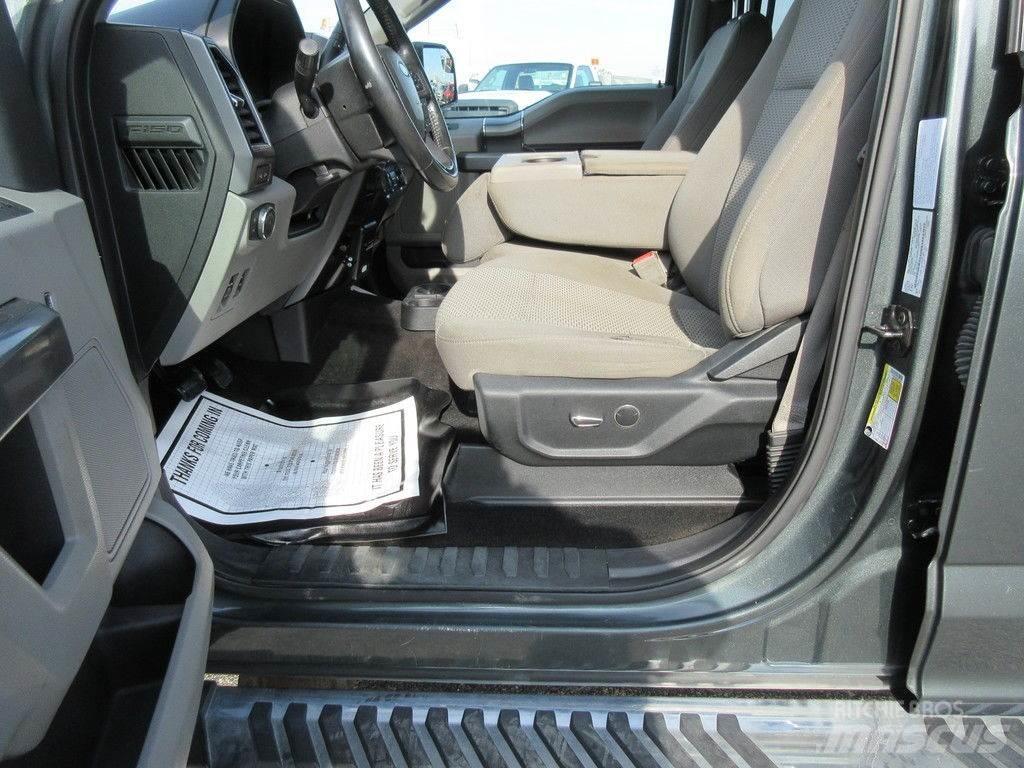 Ford F-150 شاحنات خفيفة/مفصلية الجوانب