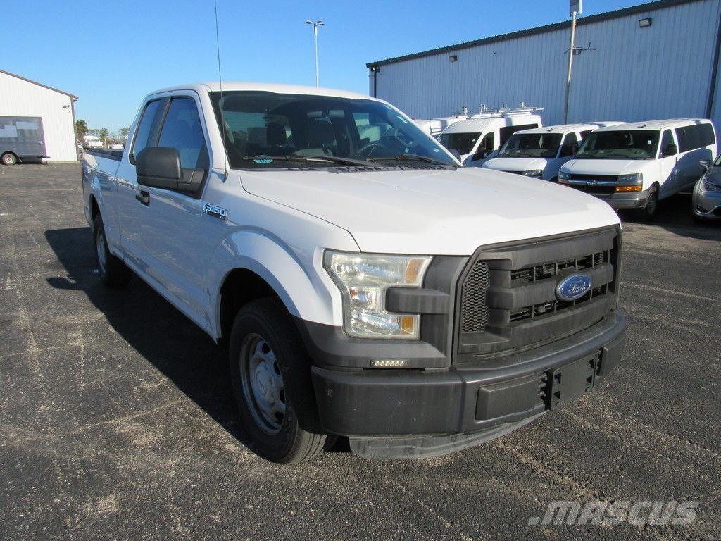 Ford F-150 شاحنات خفيفة/مفصلية الجوانب