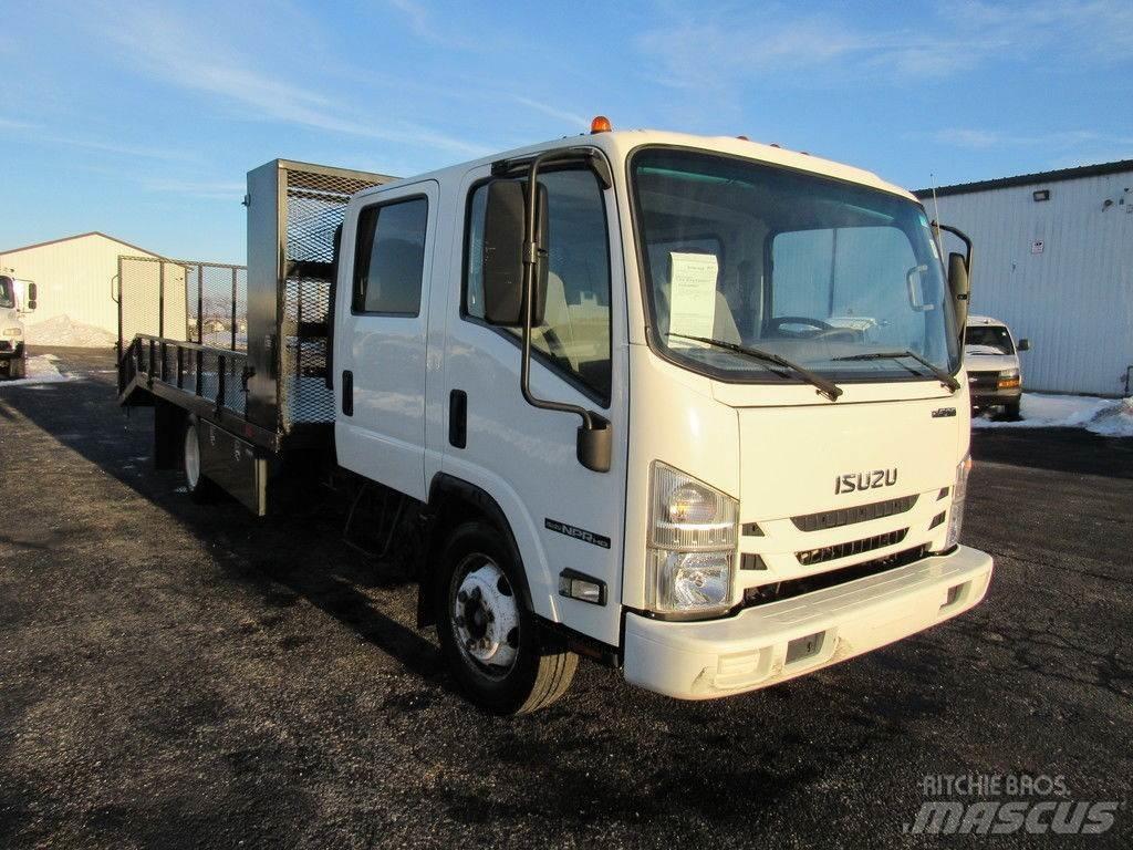 Isuzu NPR HD شاحنات مسطحة/مفصلية الجوانب