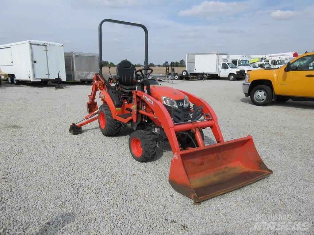 Kubota BX23S لوادر ذات جرافات عكسية