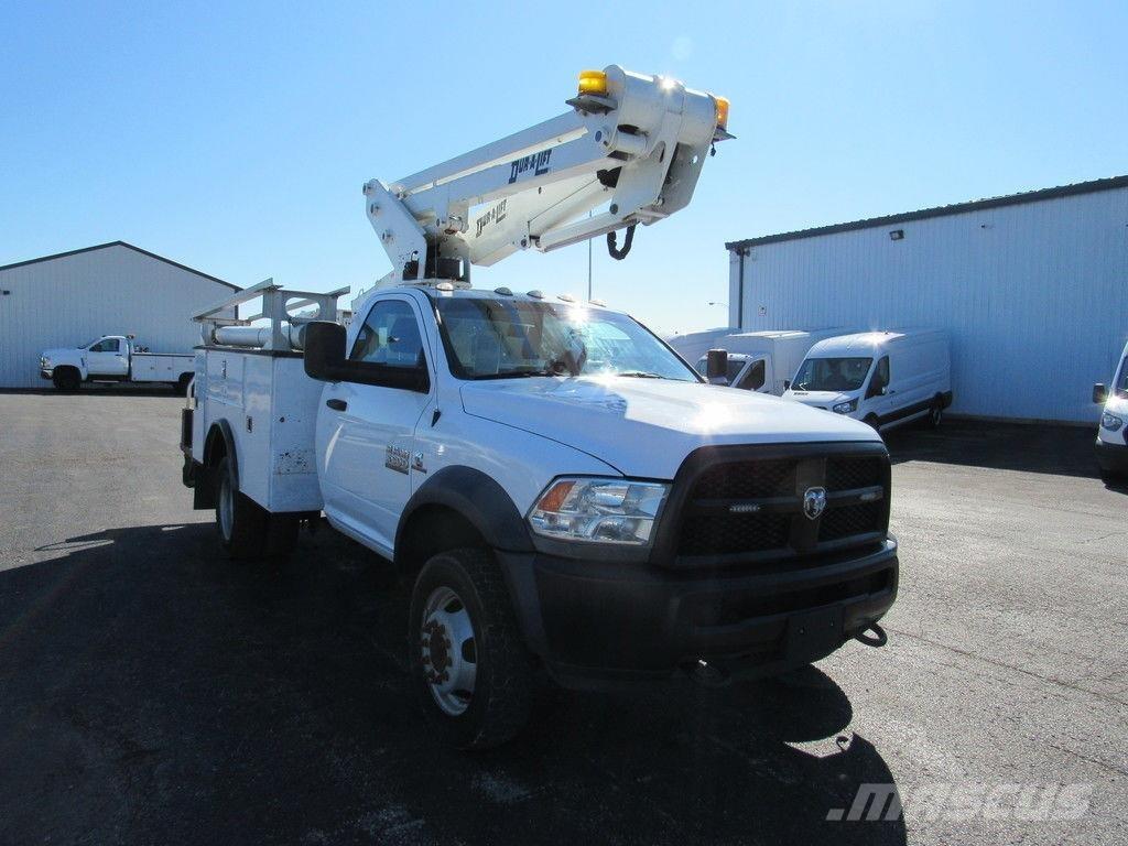 RAM 5500 المنصات الهوائية المثبتة على شاحنة