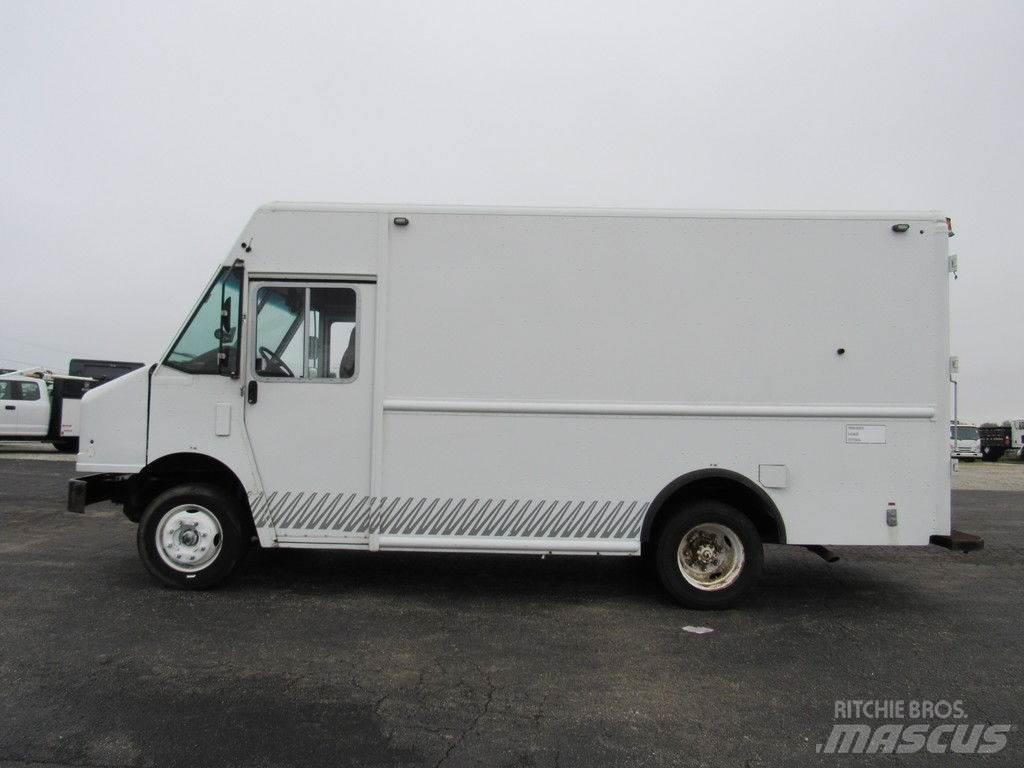 Workhorse W62 شاحنات ذات هيكل صندوقي